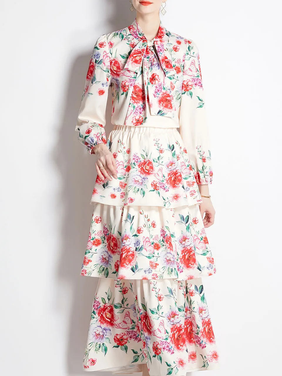 2PS White Rose Print Shirt With Bowknot Long Sleeve And Tiered Skirt Suit