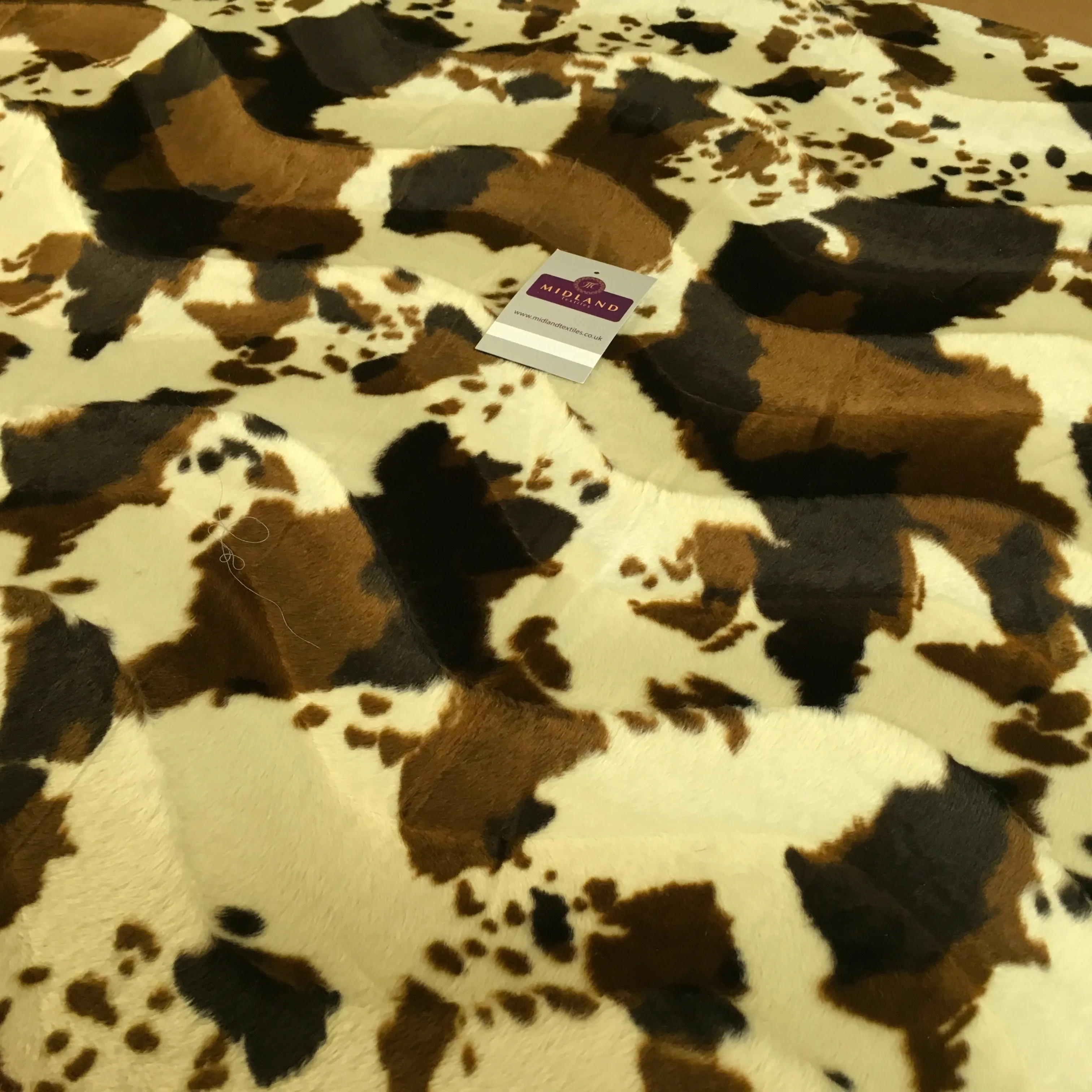 ANIMAL PRINT VELBOA FAUX FUR VELOUR FABRIC CRAFT MATERIAL 60" WIDE M220