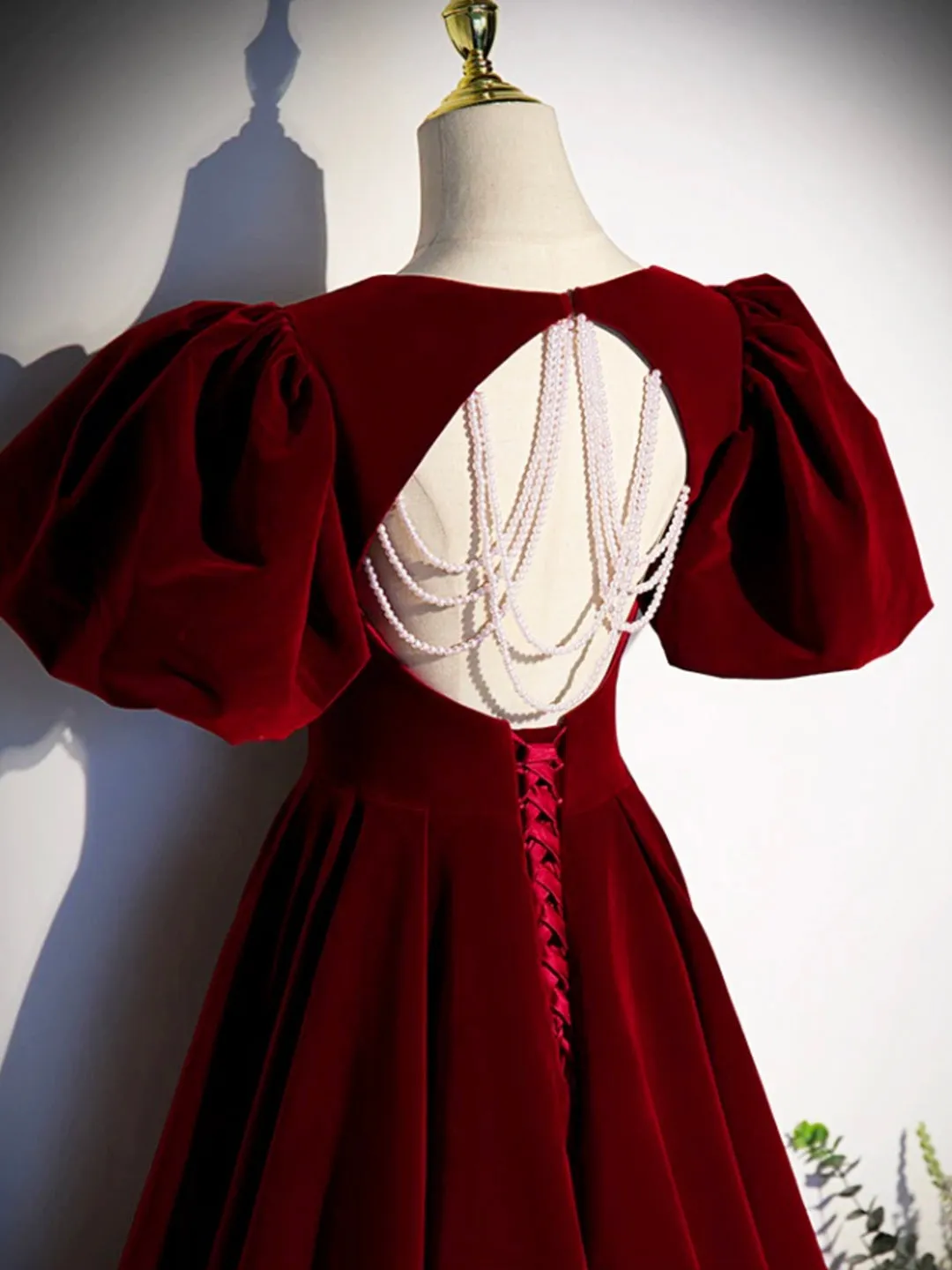 Burgundy Velvet Floor Length Prom Dress Beautiful Open Back Evening Dress with Pearls