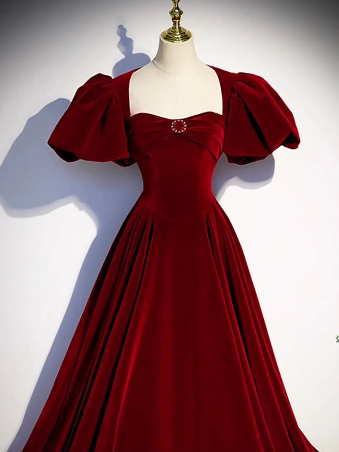 Burgundy Velvet Floor Length Prom Dress Beautiful Open Back Evening Dress with Pearls
