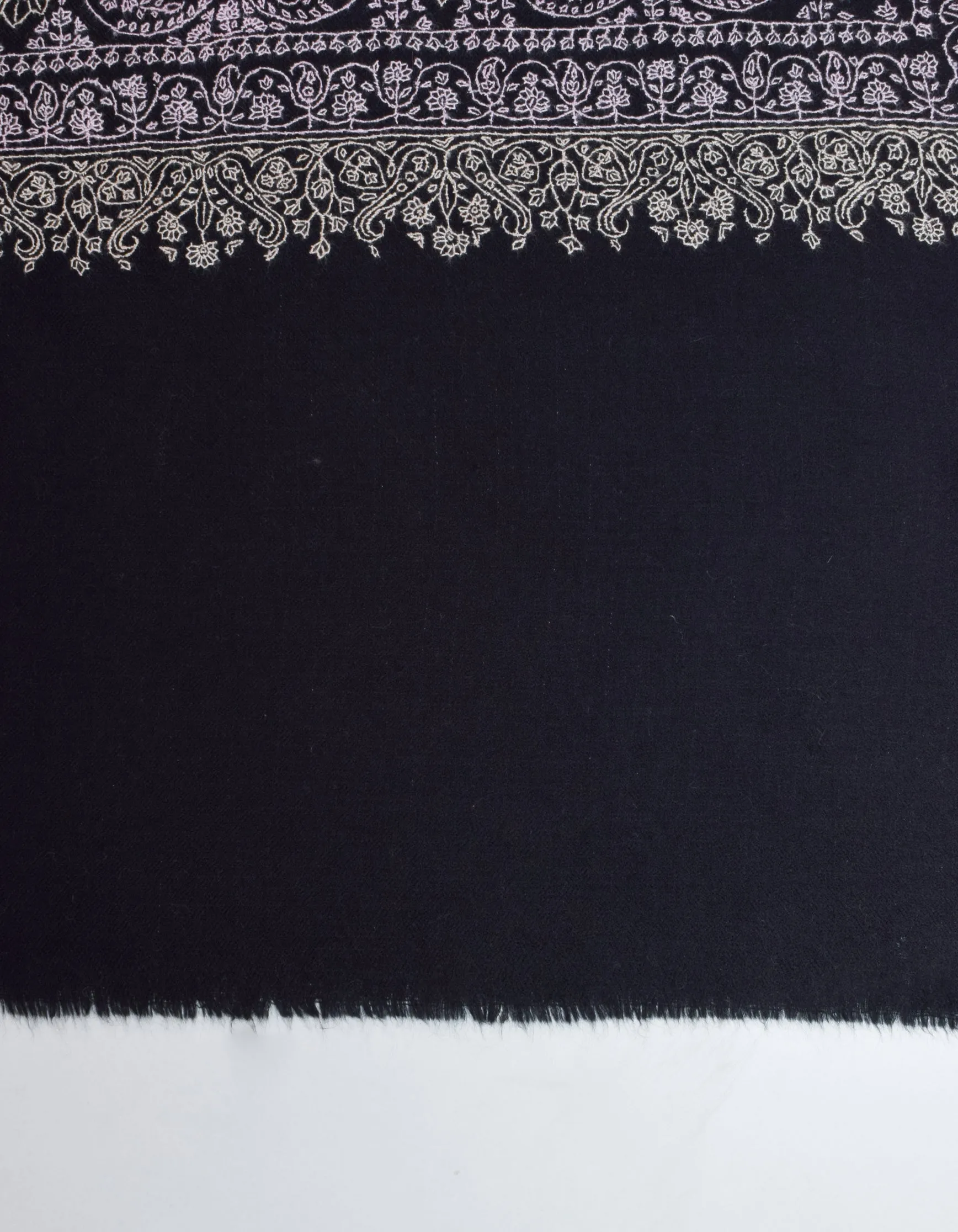 Classic Black Handwoven sozni Jaali Embroidered Cashmere Pashmina Stole