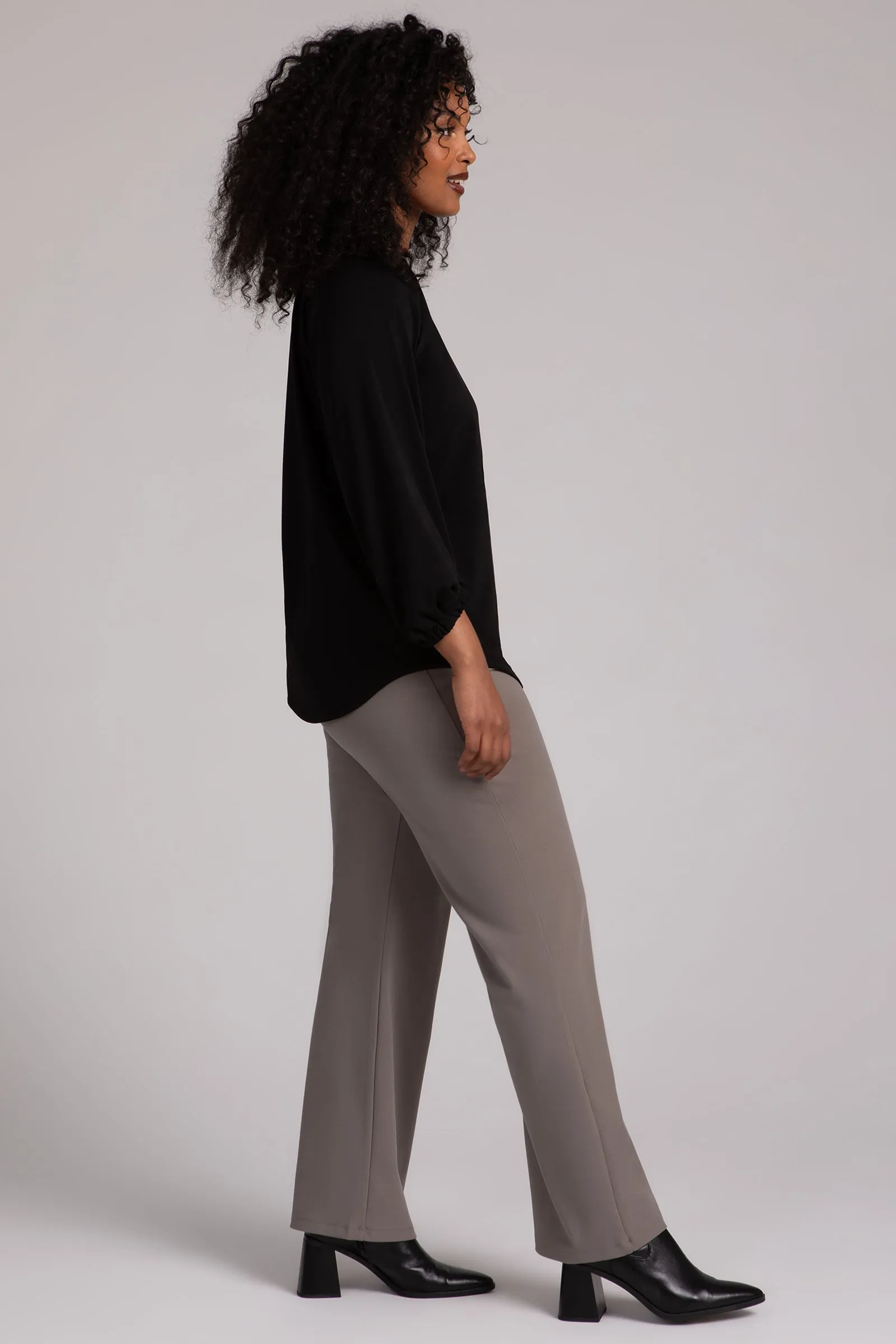 Fleece Back Jersey Move Pullover with Elastic Cuff | Black