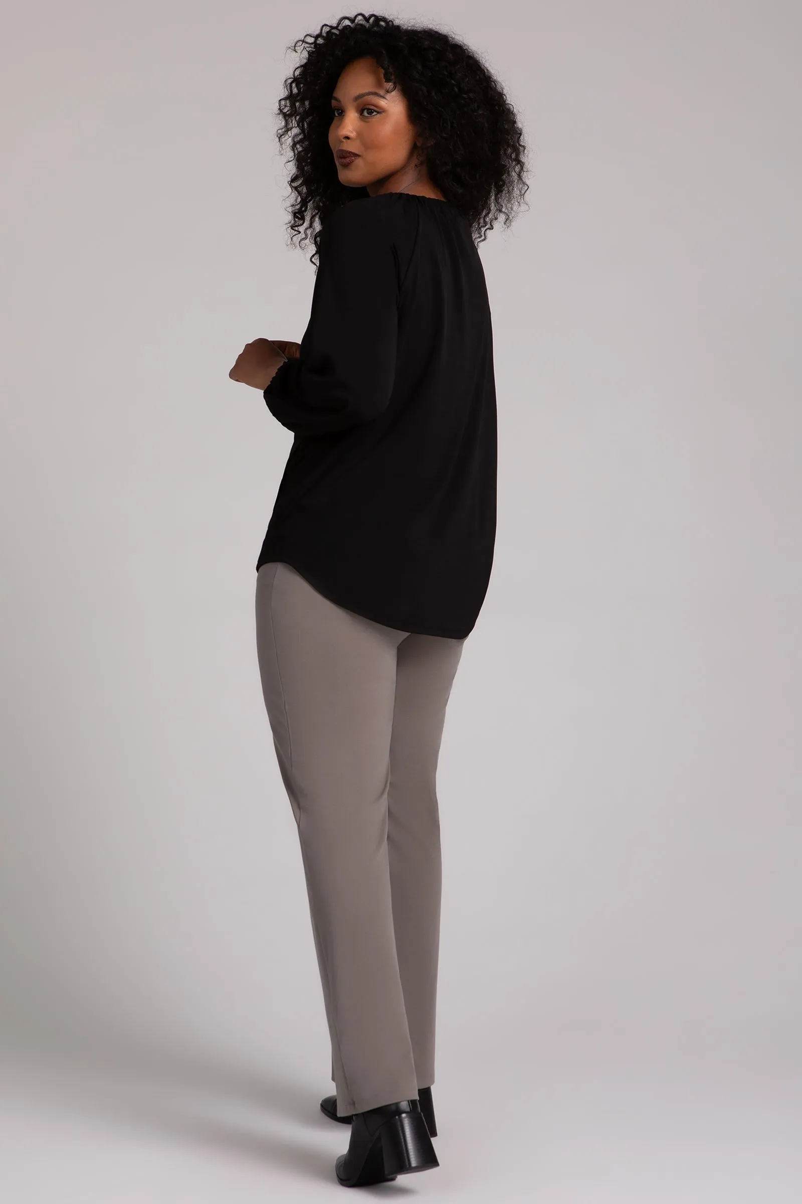 Fleece Back Jersey Move Pullover with Elastic Cuff | Black