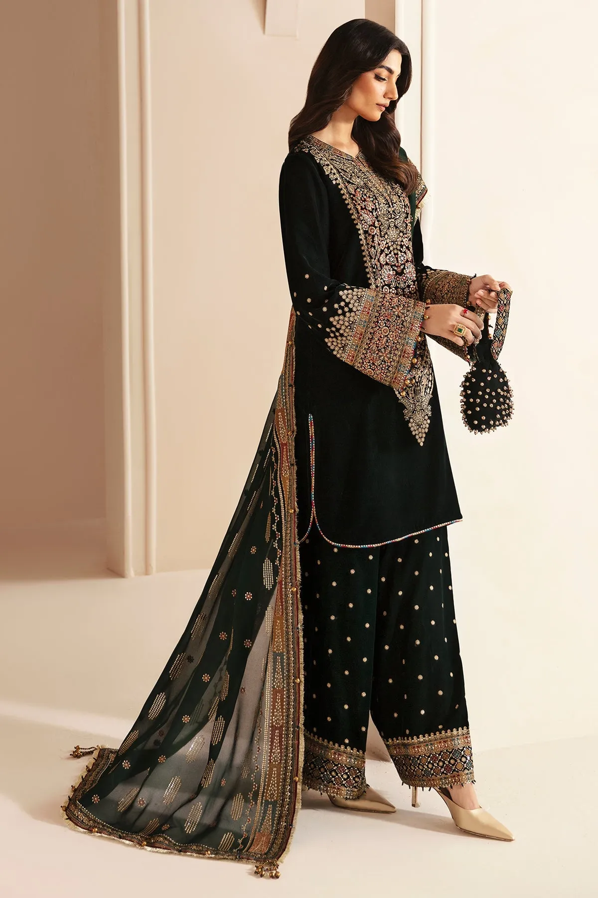 Jazmin The Velvet Edit Embroidered Formals – VF-2025