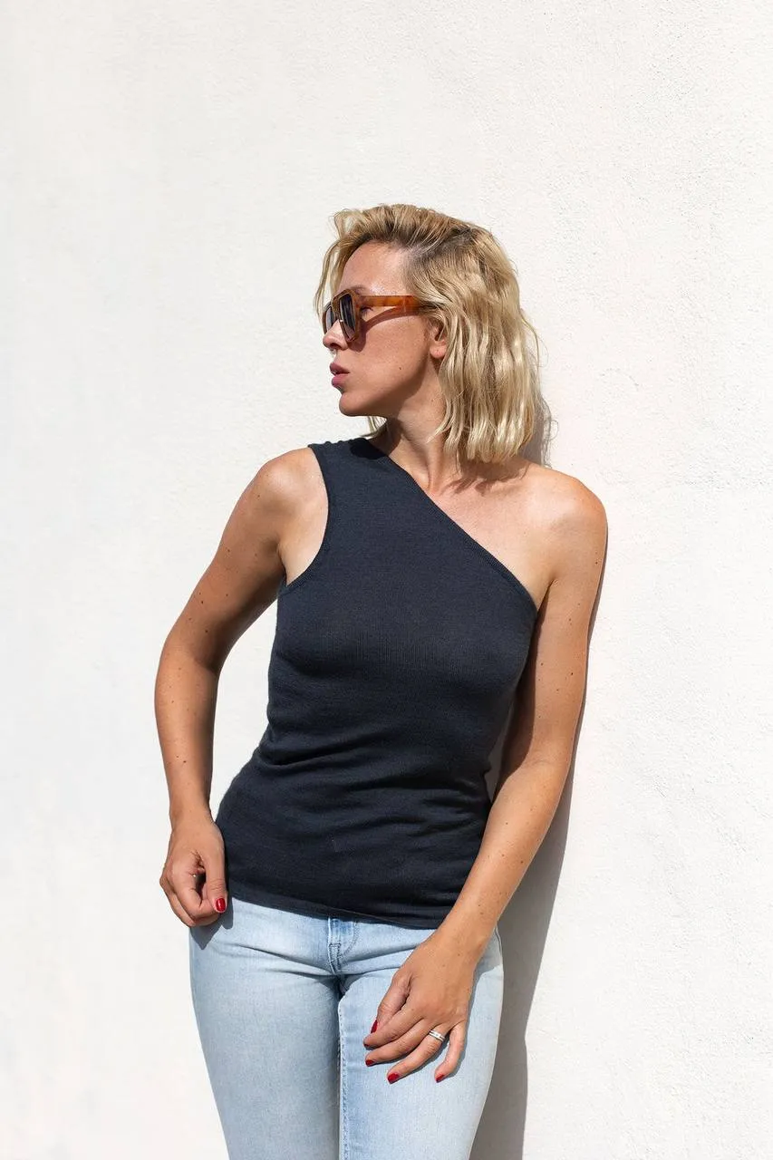 One shoulder Premium Silk&Cashmere Charcoal Top
