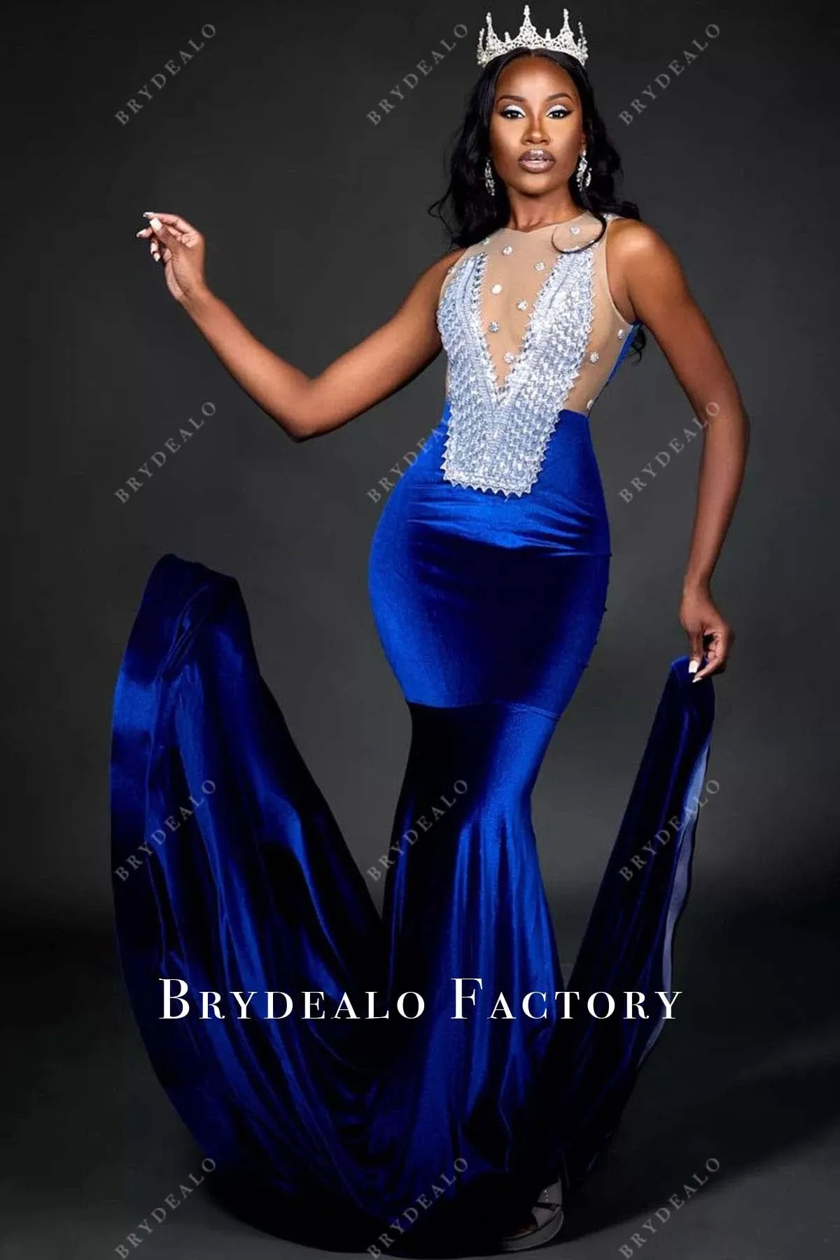 Sleeveless Royal Blue Velvet Mermaid Long Prom Dress