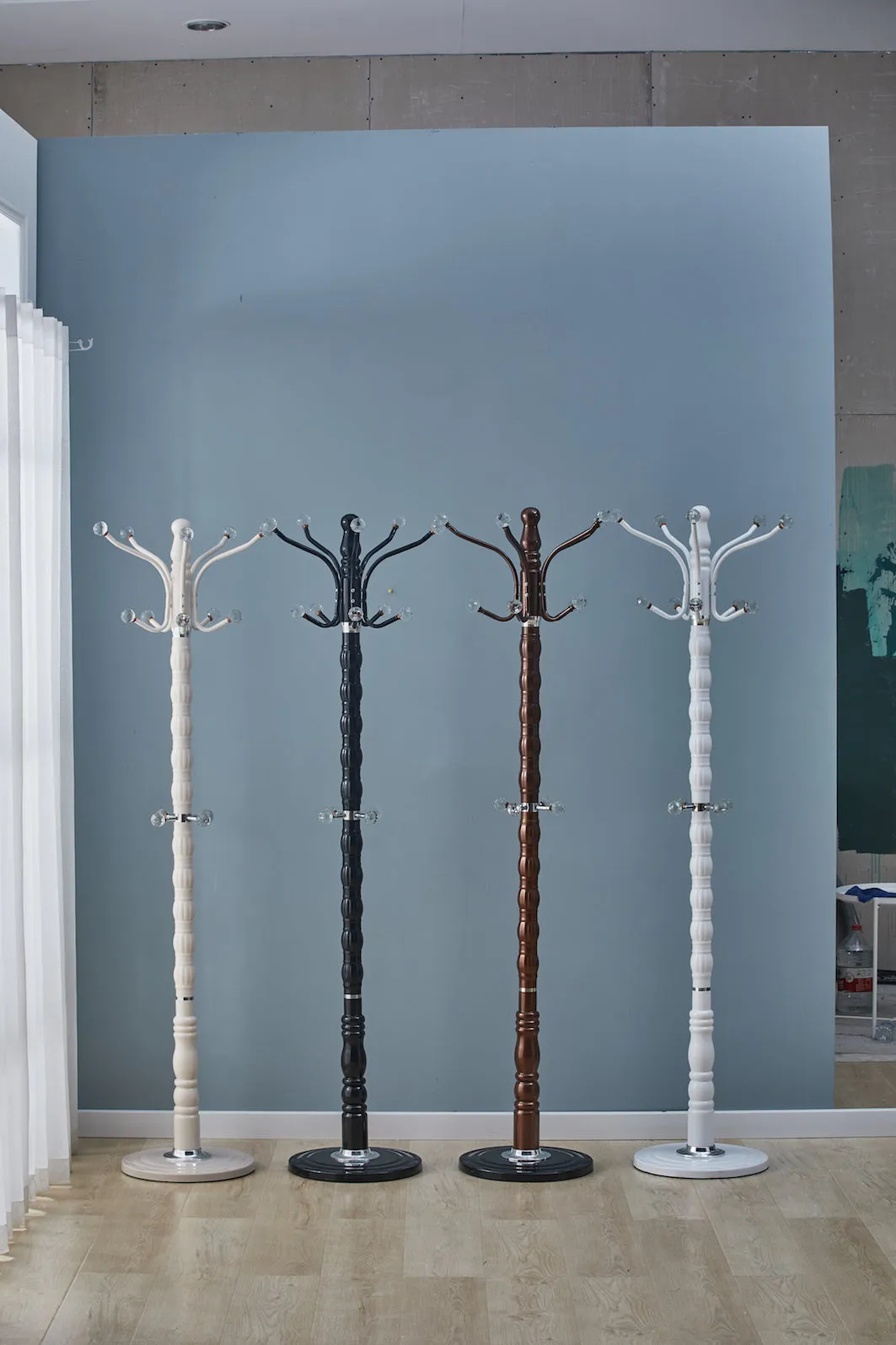 VETRO Sturdy Coat Hanger Colours: Black, Brown, Cream, White & Grey